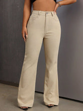 VelvetaCurve™ Pocket Bootcut Jeans styled for a casual daytime outfit.