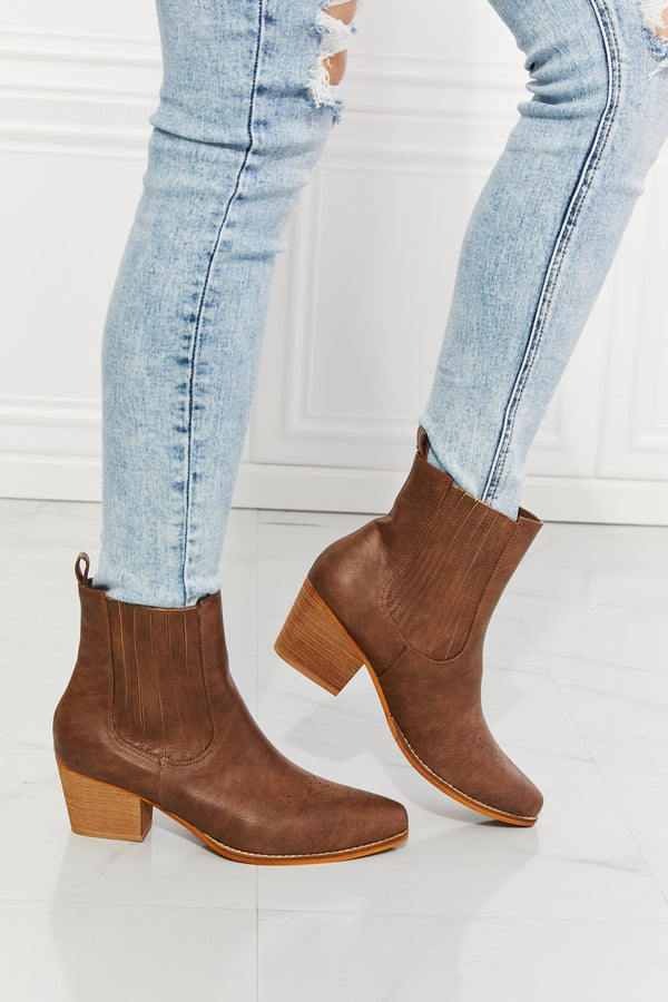 Side angle Brown pair of MMShoes Love the Journey Stacked Heel Chelsea Boot in Chestnut