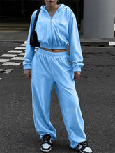 QeNora Zip & Pocket Set pastel blue front view