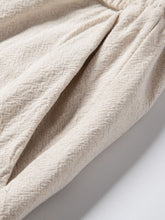 stravere drawstring straight chinos beige front pocket close up