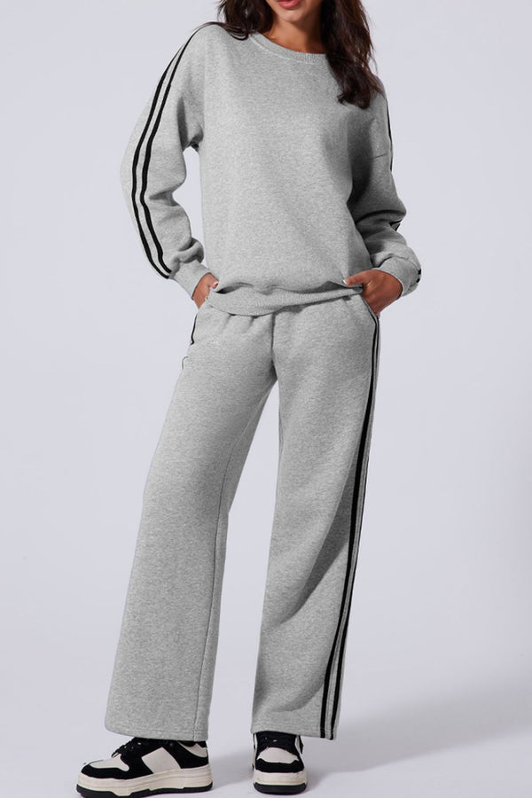striva twinset light gray front view on model