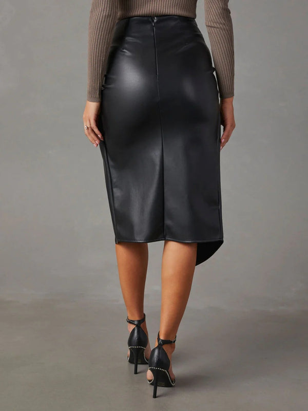 Velvanyx Twist Skirt back view with exposed zip in black